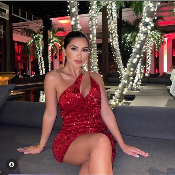 Zara * red velvet sequin dress - Picture 5 of 12